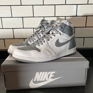 Jordan 1 High OG “Stealth”